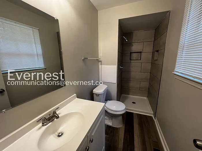 5328 Balboa Ave — Photo 10