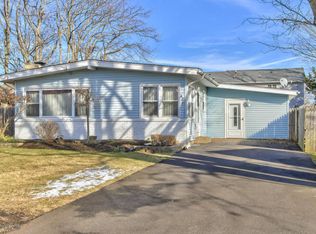 307 Wisteria Dr, Brick, NJ 08723