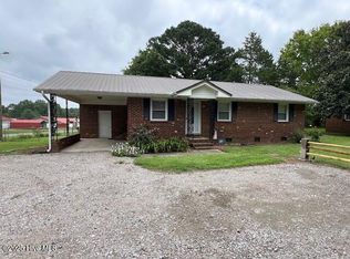 16841 Springs Mill Rd, Laurinburg, NC 28352