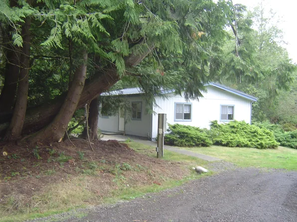 12130 Old Military Rd NE, Poulsbo, WA 98370