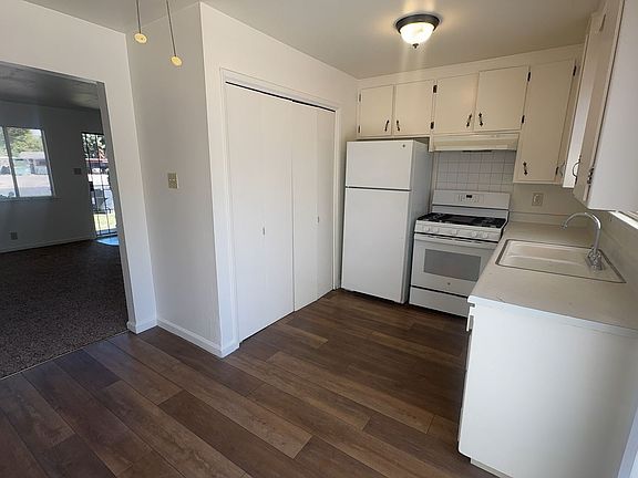 4th image of 1911 Celeste Ct #A