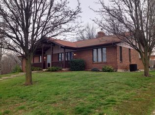 733 Eckert Ln, Columbia, IL 62236