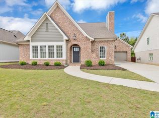 5824 Long View Ln, Trussville, AL 35173