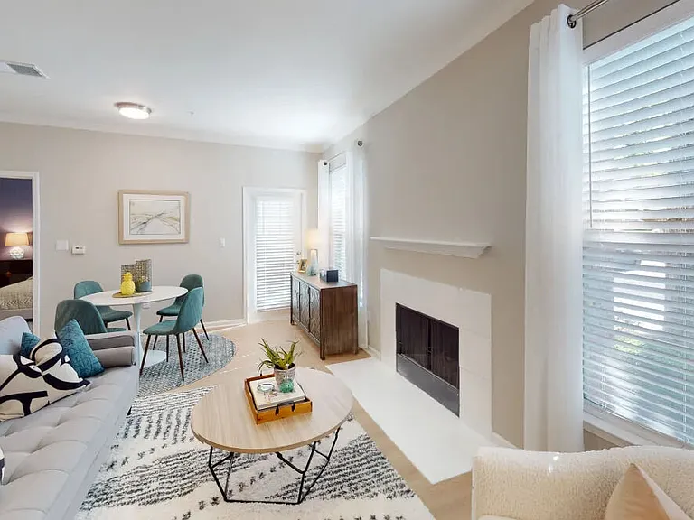 Highlands at Alexander Pointe — Photo 2