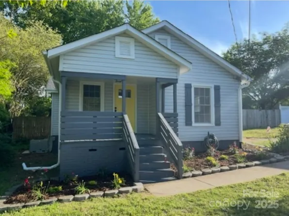 1202 Woodlawn St, Kannapolis, NC 28083