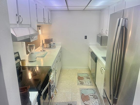 2nd image of 1900 N Congress Ave APT H201