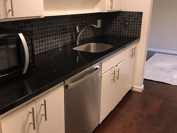 5th image of 330 N Civic Dr APT 202
