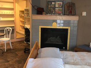 881 NW Beach Dr #B, Newport, OR 97365