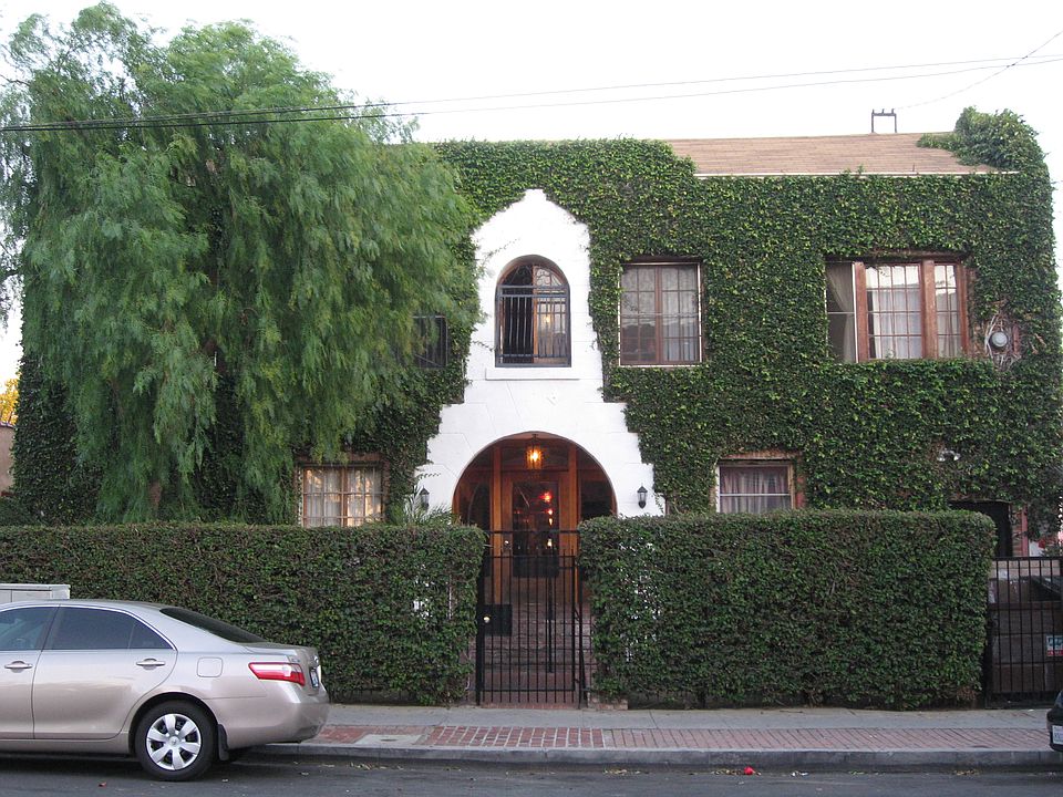 1st image of 1112 N Kingsley Dr APT 4