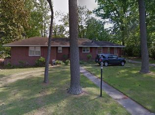 902 Wallace Ln, Kinston, NC 28501