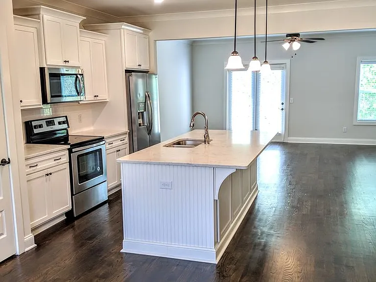 8100 Lenox Creekside Dr #2 — Photo 4