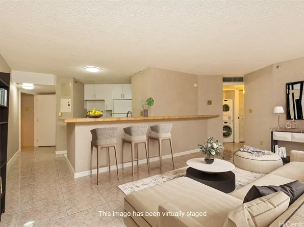 1088 Bishop St APT 1606, Honolulu, HI 96813