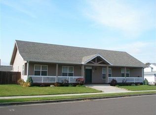 3027 Oak Terrace Dr, Lebanon, OR 97355