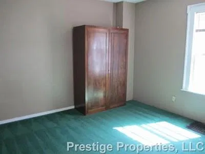 5 bed, 2687 sqft, $3,565 — Photo 2