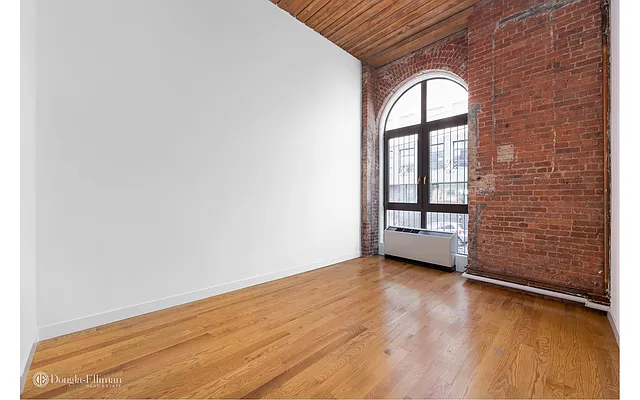 Rented by Douglas Elliman | media 10