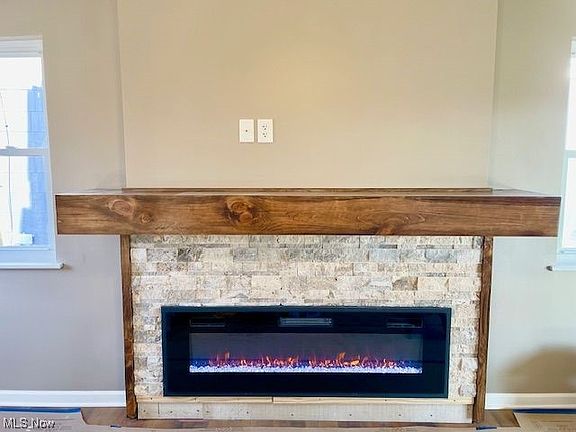 5th image of 3828 Lindberg Way