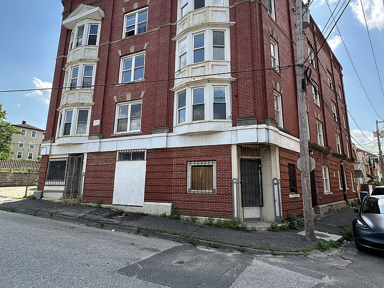 258 Mill St #6 — Photo 20