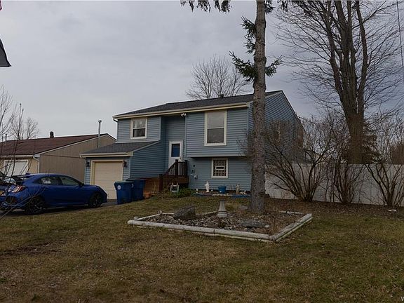 2nd image of 250 Sundridge Dr