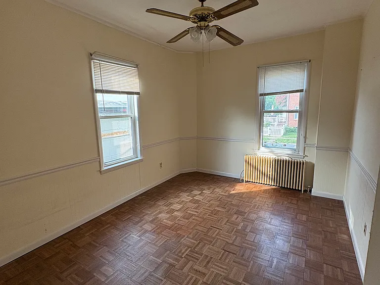 307 Irwin St — Photo 7