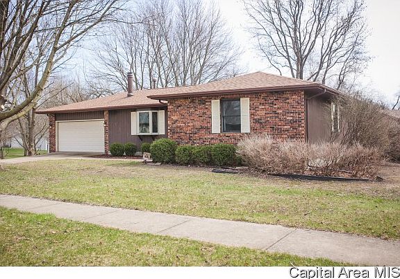 2nd image of 90 Teal Dr