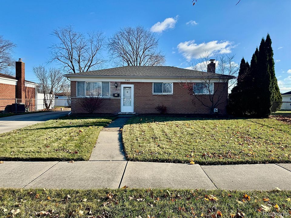 1st image of 32408 Dowland Dr