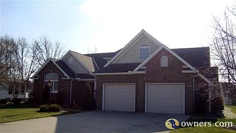 1st image of 5901 S Park Dr