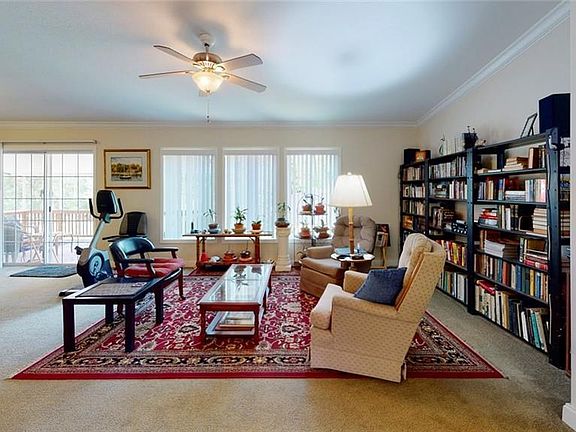 4th image of 3108 N Page Ave