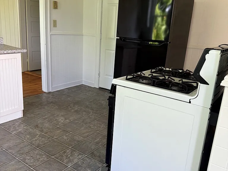 192 Washington Ave #3 — Photo 5