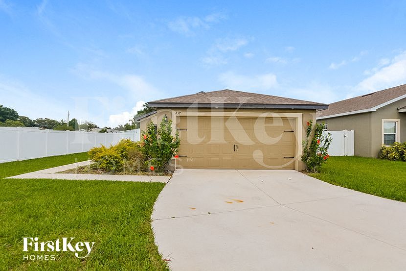 1st image of 437 Kensington View Dr
