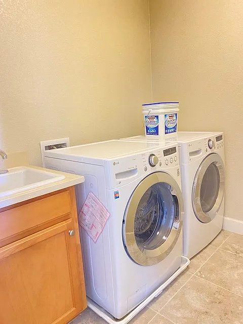 4 bed, 2144 sqft, $1,150 — Photo 4