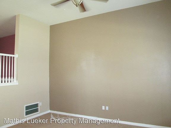 2nd image of 45 Fuller Cir
