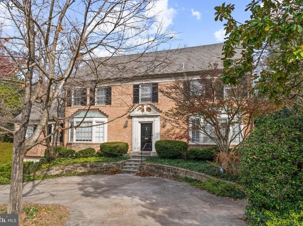 5305 Cardinal Ct, Bethesda, MD 20816