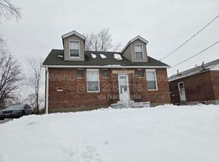 1131 N Florissant Rd, Saint Louis, MO 63135