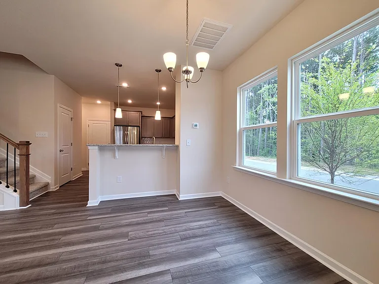 200 Parker Station Ave — Photo 8