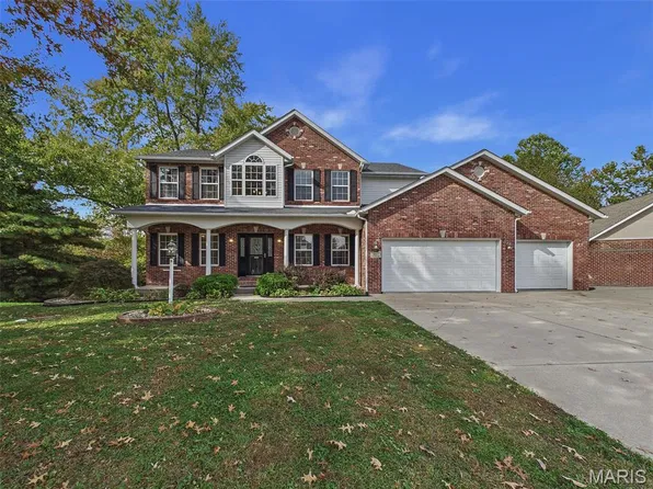 3823 Sequoia Dr, Edwardsville, IL 62025