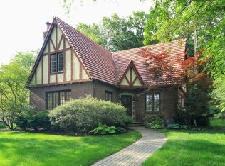 328 Hampton Pl, Hinsdale, IL 60521