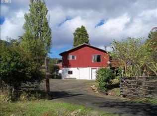 167 Jordan Ln, Roseburg, OR 97471