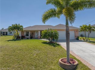 2816 NW 25th Ter, Cape Coral, FL 33993