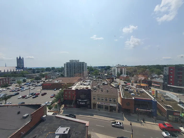 401 Princess St — Photo 7