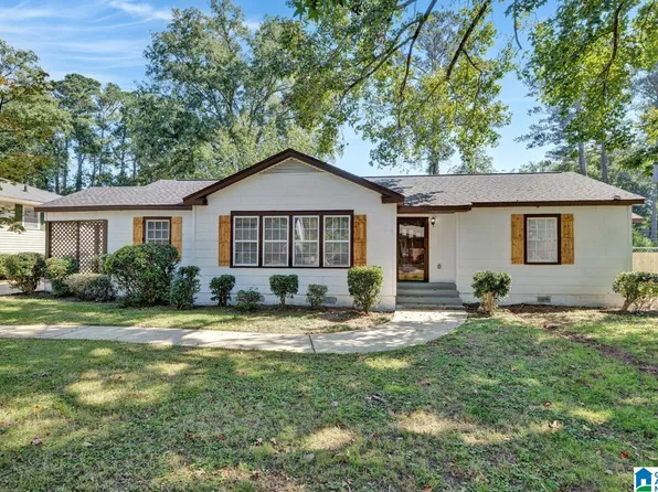 104 S Cannon Ave, Sylacauga, AL 35150