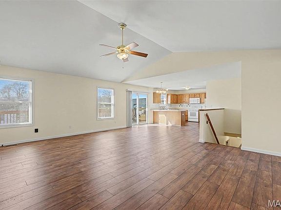 5th image of 3503 Bedford Falls Ct S