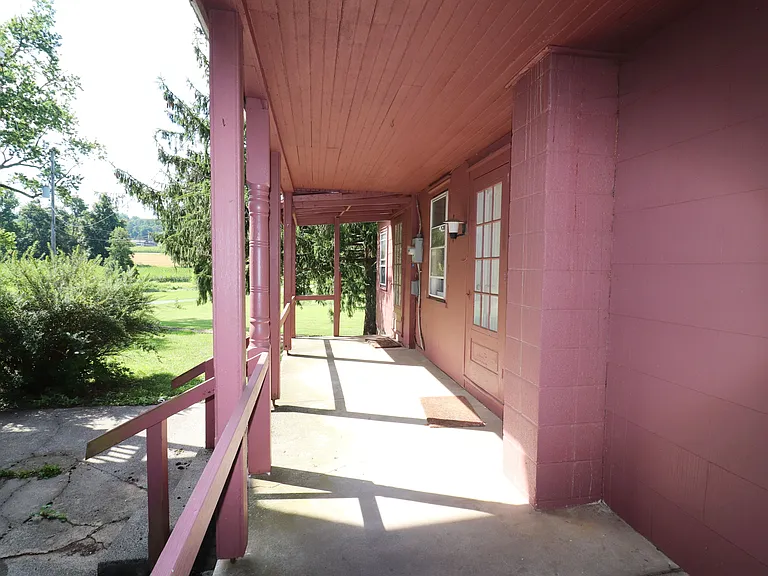 1059 Alleghenyville Rd — Photo 4
