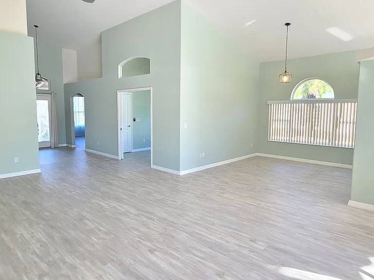 1224 Siesta Key Cir — Photo 12