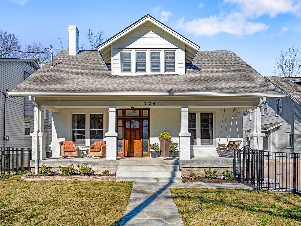 1st image of 1704 Ashwood Ave