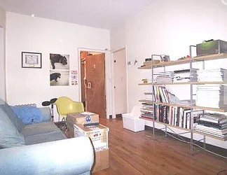 Rented by R New York