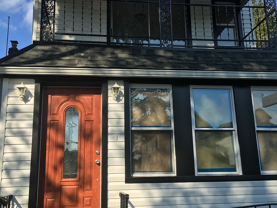 1st image of 120-00 169st