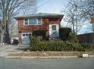 1 2nd Ave, Huntington Station, NY 11746