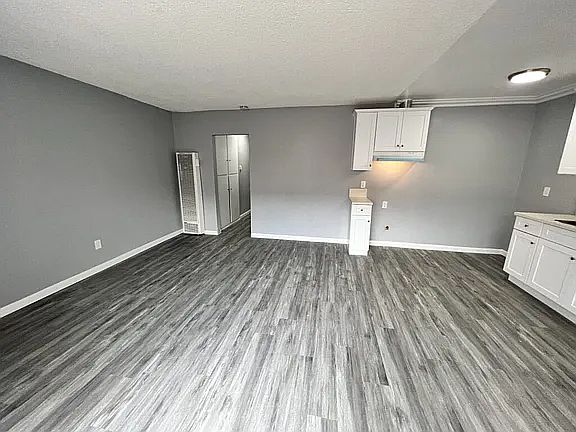 1st image of 3333 Los Flores Blvd APT B