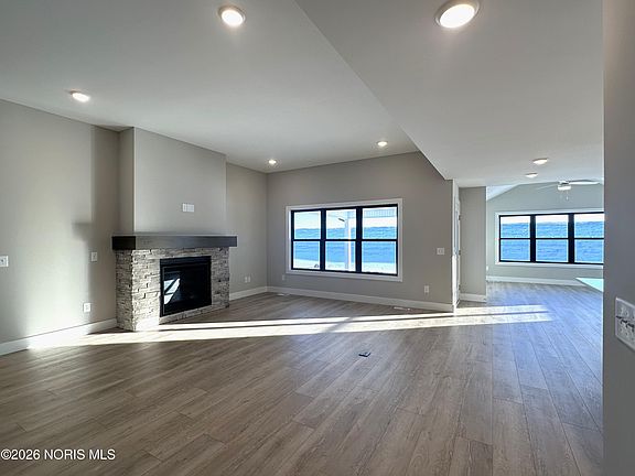 4th image of 15269 Cypress Dr