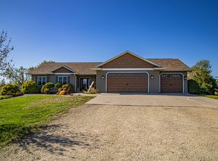 8001 218th Ave, Martelle, IA 52305